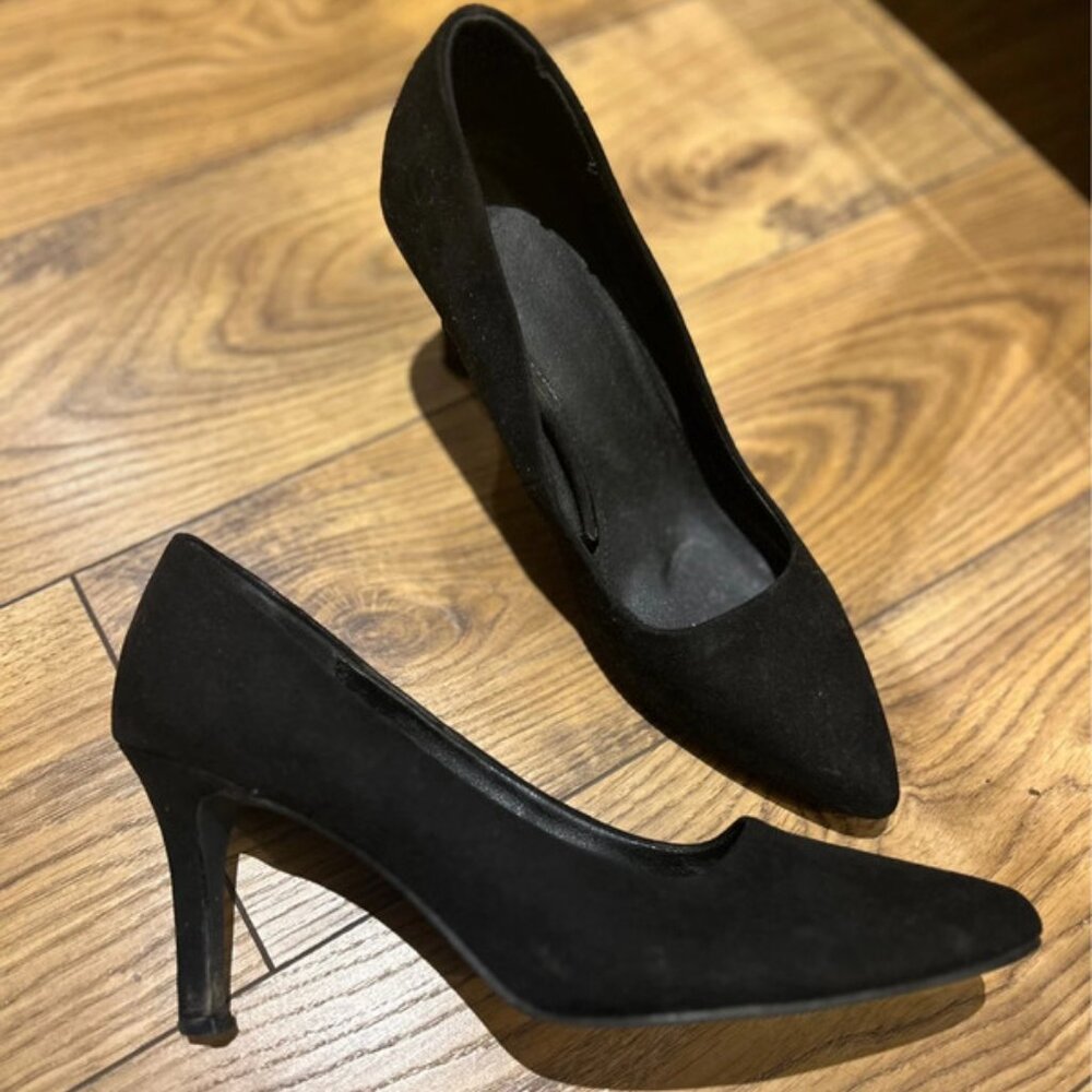 Black high heels